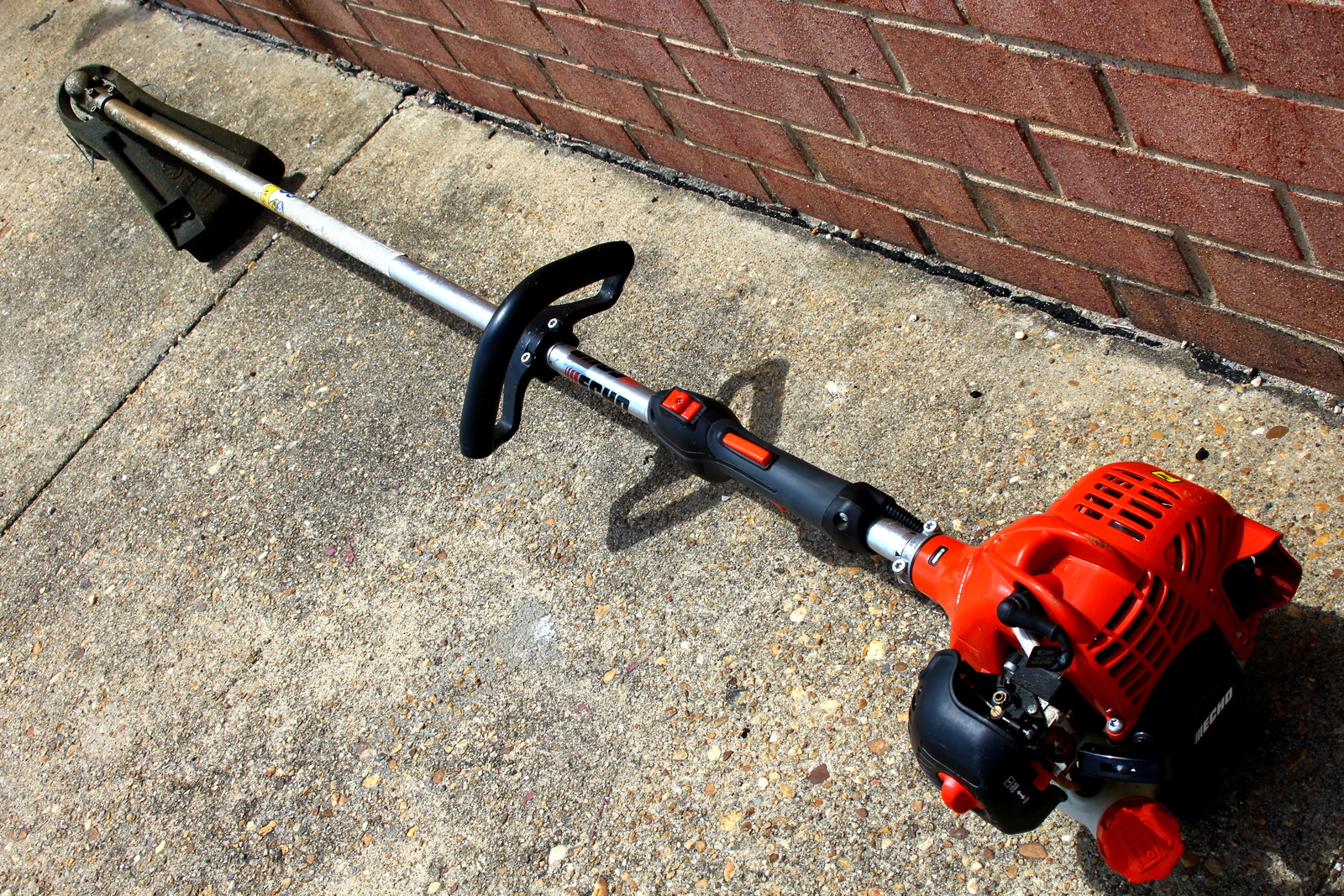ECHO SRM225 WEEDEATER GRASS CUTTER STRING TRIMMER STRAIGHT SHAFT 21.2CC